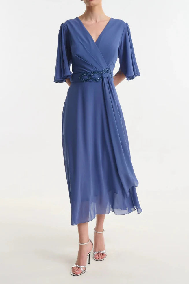 Flowing Midi Dress - Effortless Elegant Grace