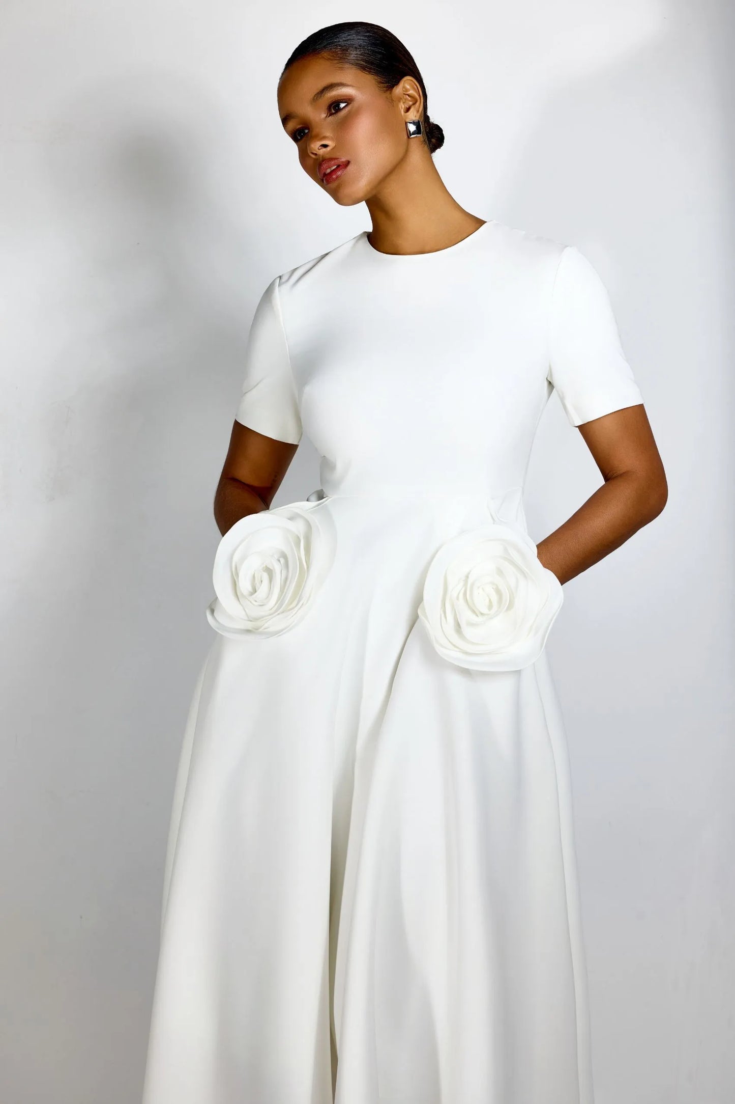 Velorie — Floral Appliqué Midi Dress