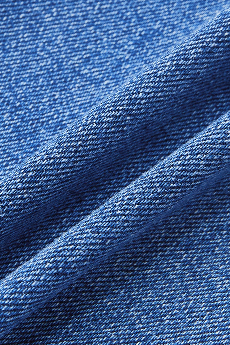 Straight Leg Jeans with Mid Rise