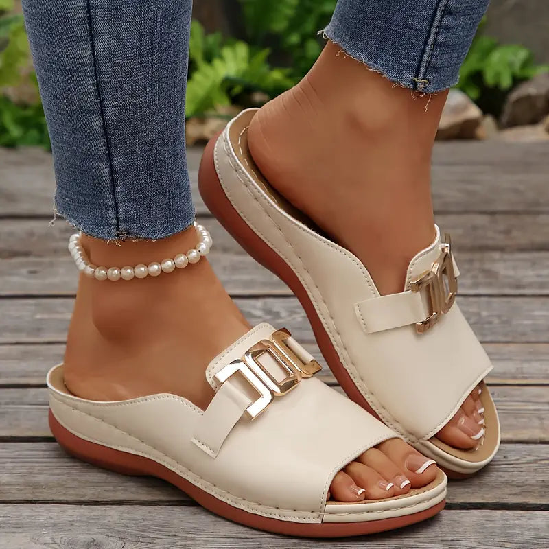 Chelsey - Comfortable Comfortable Sandals