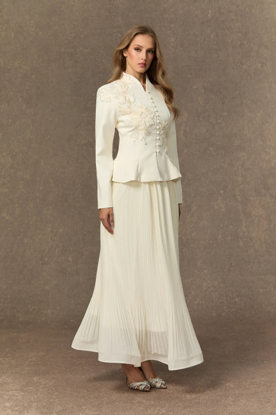 Velvoire — Lace Embroidered Jacket & Pleated Skirt Set