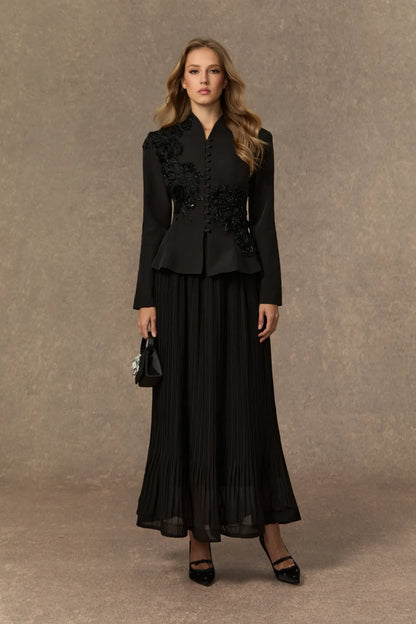 Velvoire — Lace Embroidered Jacket & Pleated Skirt Set