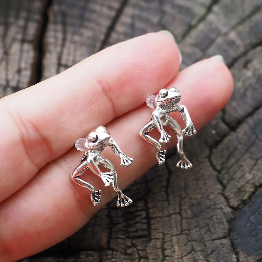 Frog Earrings — Nature-Inspired Silver