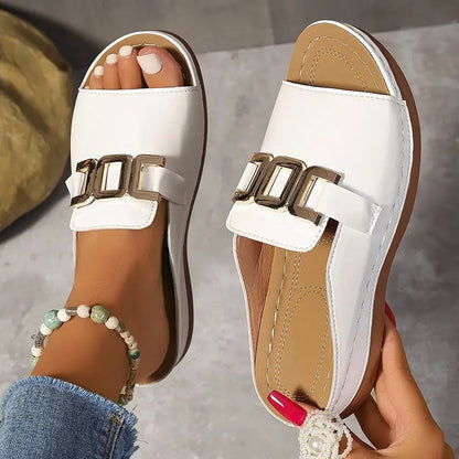 Chelsey - Comfortable Comfortable Sandals