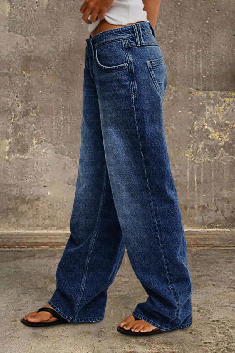 Straight Leg Jeans with Mid Rise