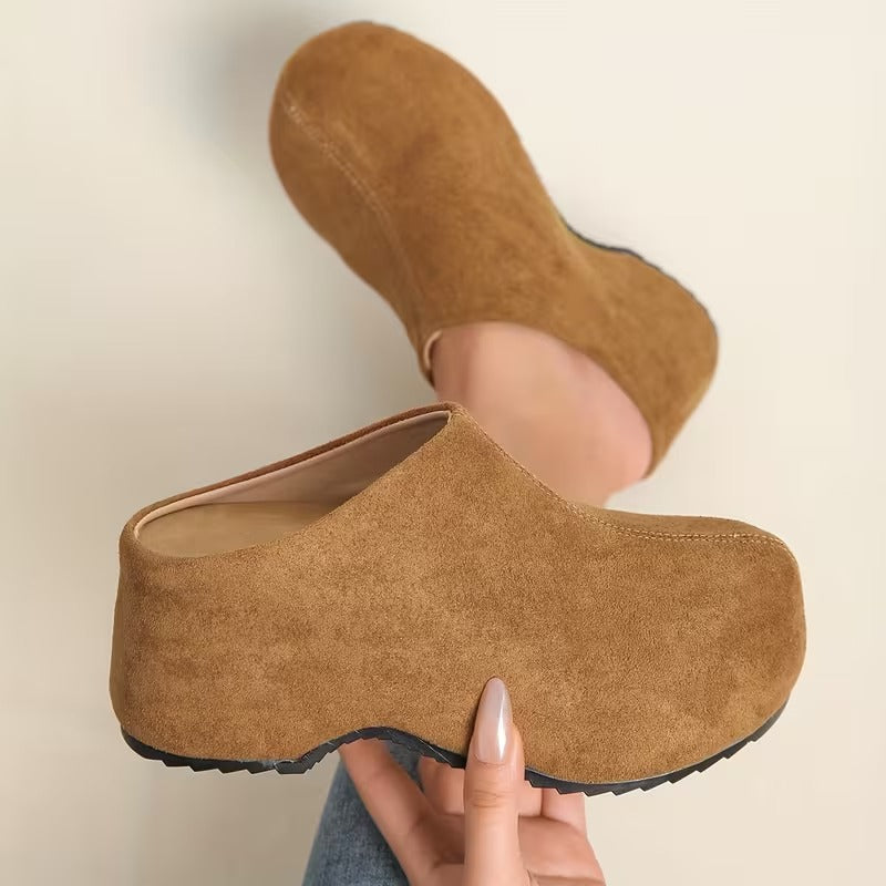 Comfortable Women's Mule Shoes in a New Style