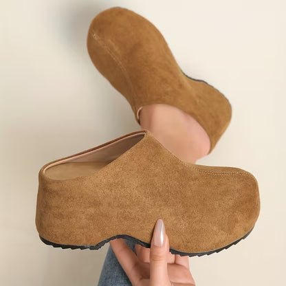 Comfortable Women's Mule Shoes in a New Style
