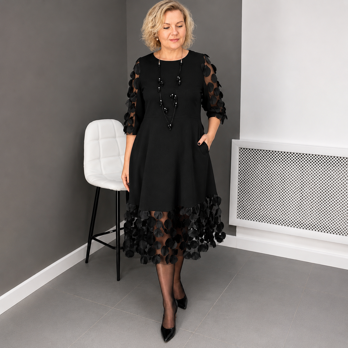 Nivelle — Plus Size Midi Dress with Dotted Tulle