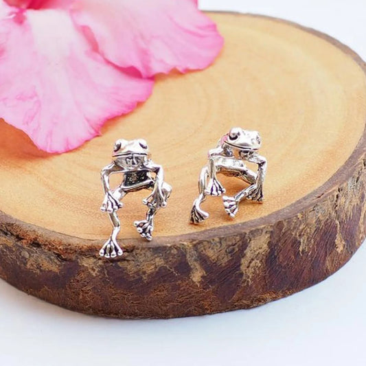 Frog Earrings — Nature-Inspired Silver