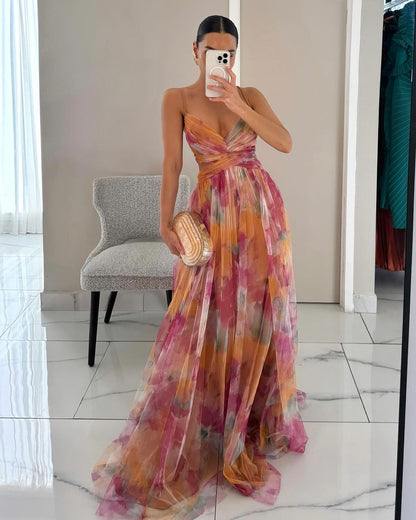 Floral Elegance in Maxi Dress