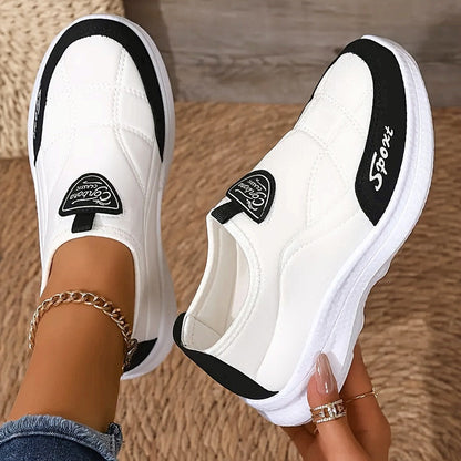 Lightweight, breathable, soft women's sneakers