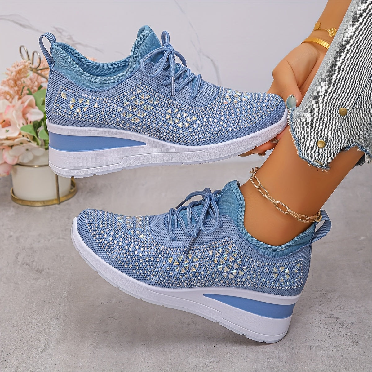 Women's casual, fashionable, breathable, sneakers adorned with crystals