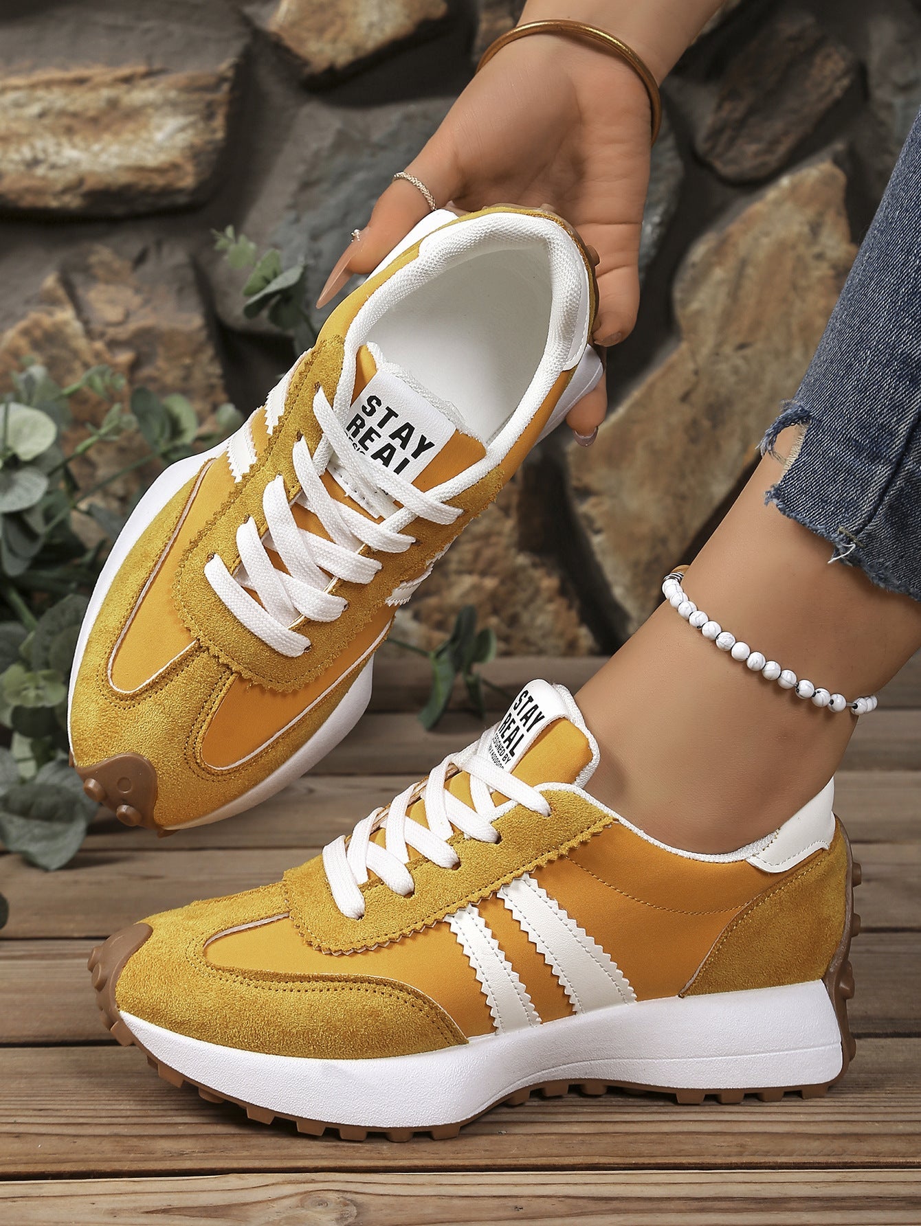 AZZY - Comfortable Women's Casual Low Shoes