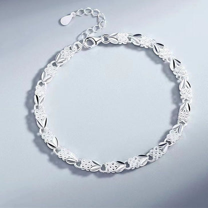 Elegant Women's Bracelet