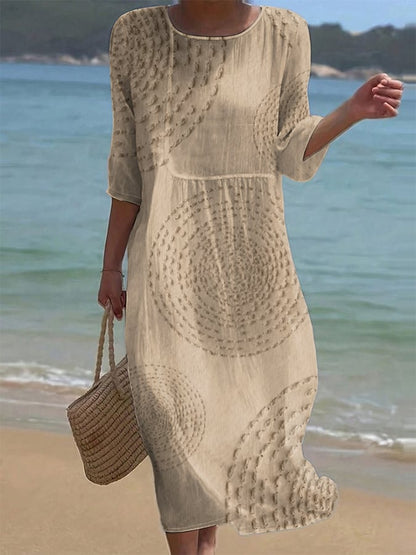 Women's loose solid color dress with a round neckline
