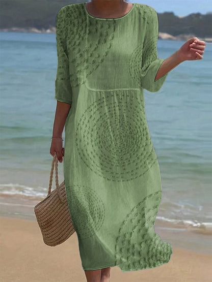 Women's loose solid color dress with a round neckline