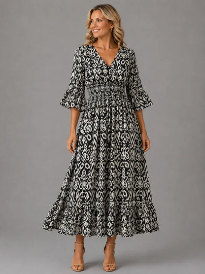 Vivenne — V-Neck Vintage Maxi Dress