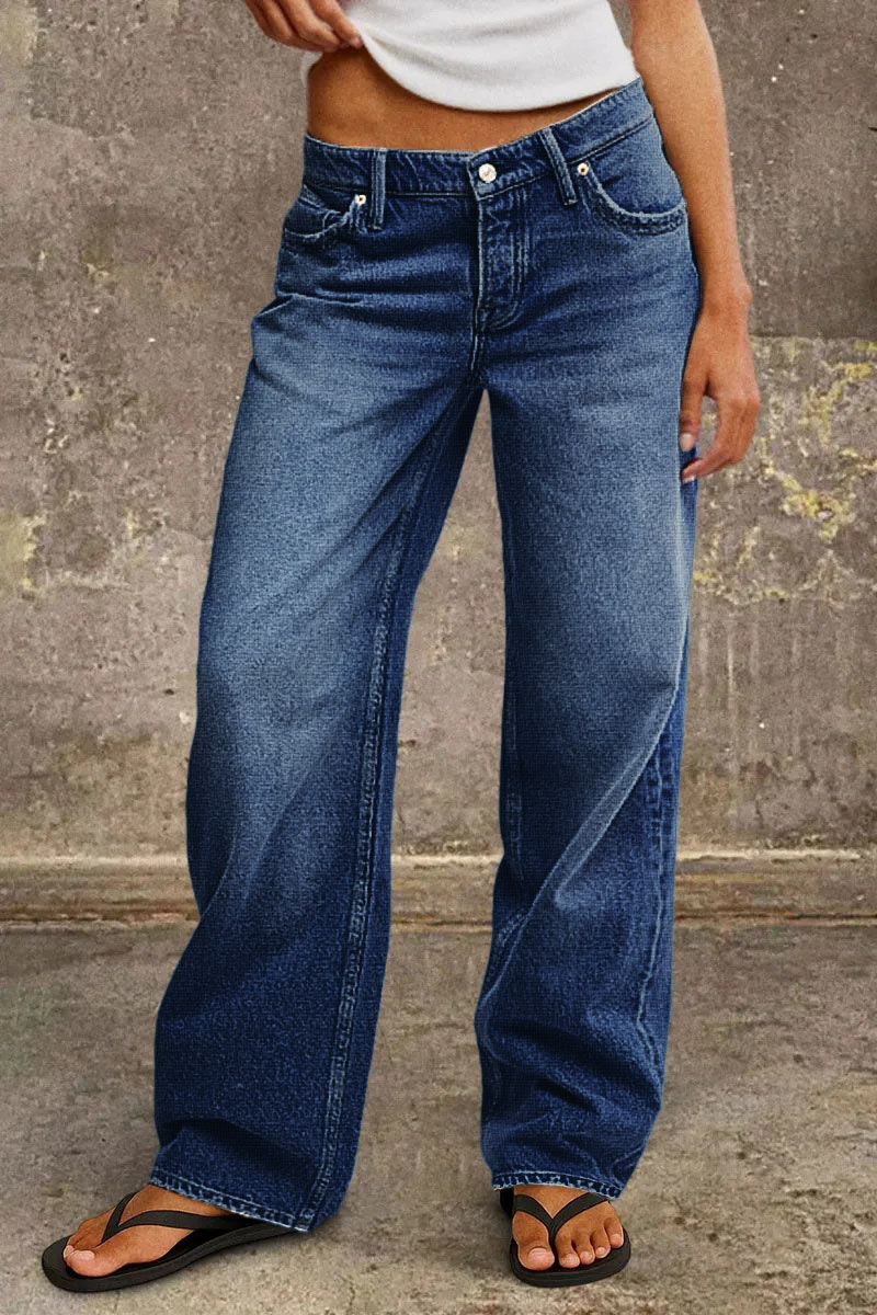 Straight Leg Jeans with Mid Rise