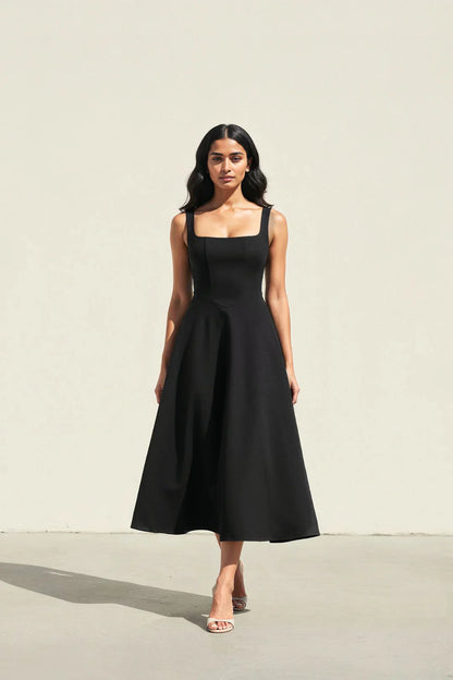 Gracen — Women's Flowing Midi Dress