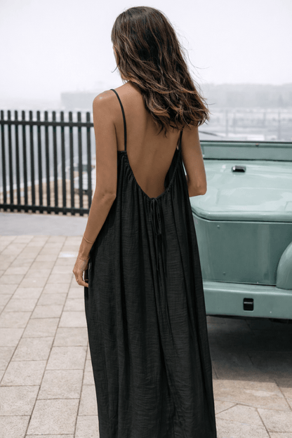 Lumèra — Adjustable Backless Maxi Dress