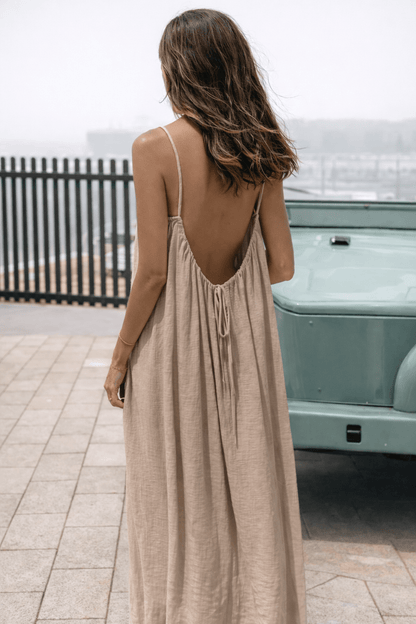 Lumèra — Adjustable Backless Maxi Dress