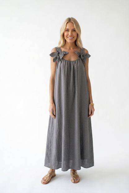 Riri — Women's Floral U-Neck Maxi Dress