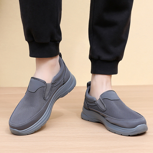Kaldris — Breathable Slip-On Sneakers