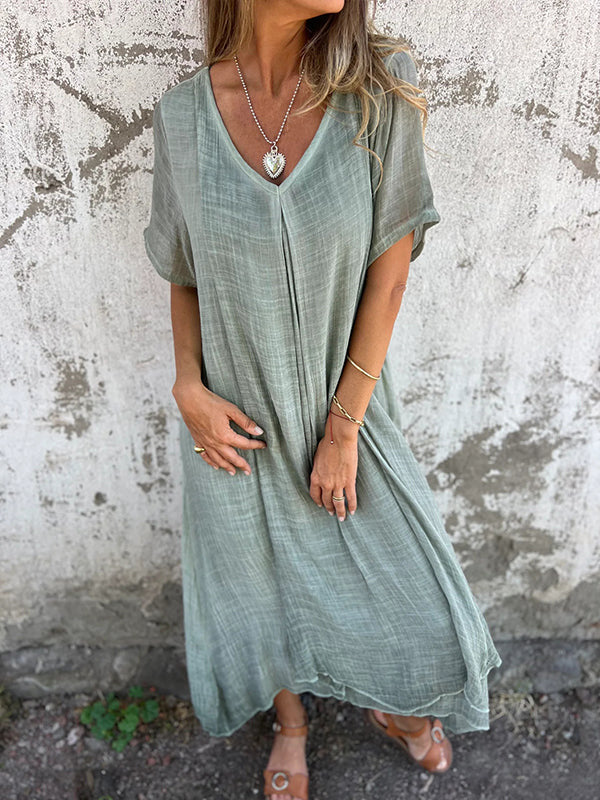 V-neck - Comfortable Midi Dress