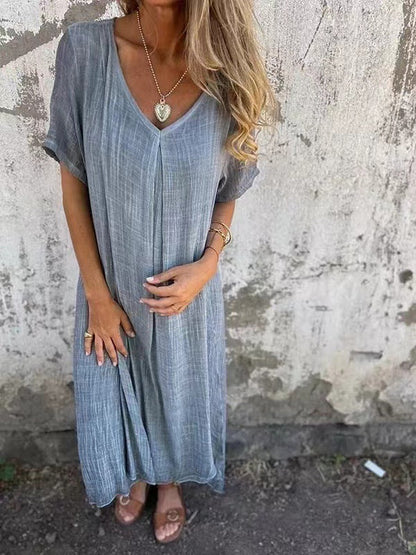 V-neck - Comfortable Midi Dress