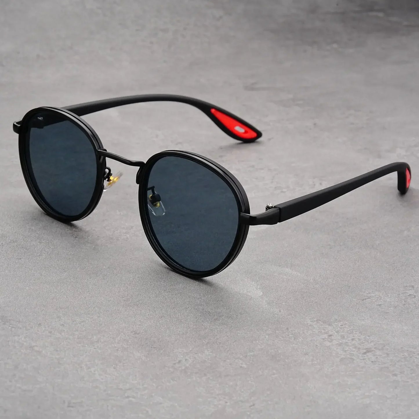 Carson Rift  — Vintage Round Sunglasses