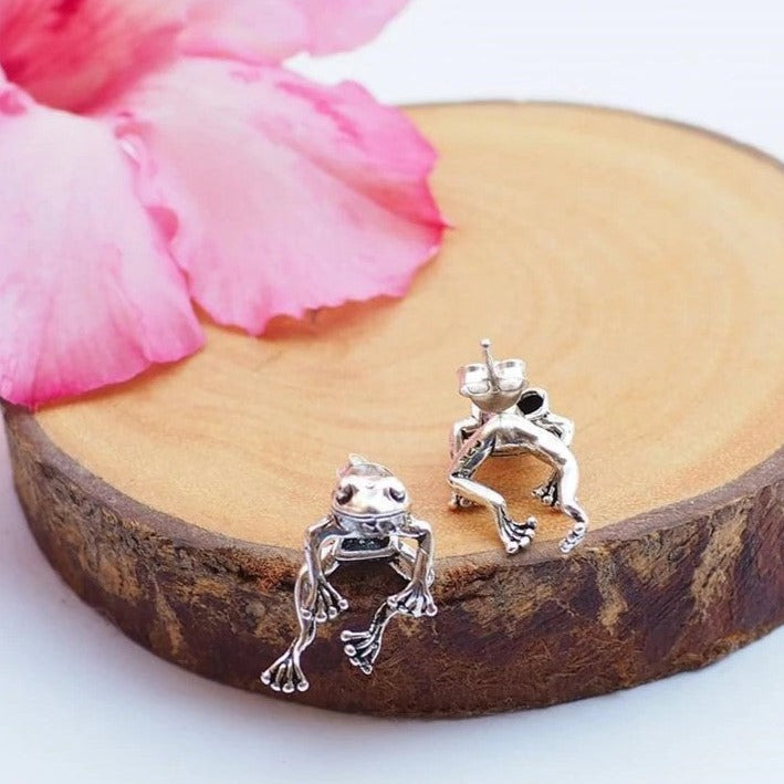 Frog Earrings — Nature-Inspired Silver