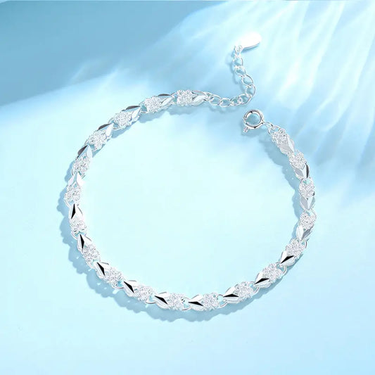 Women's bracelet