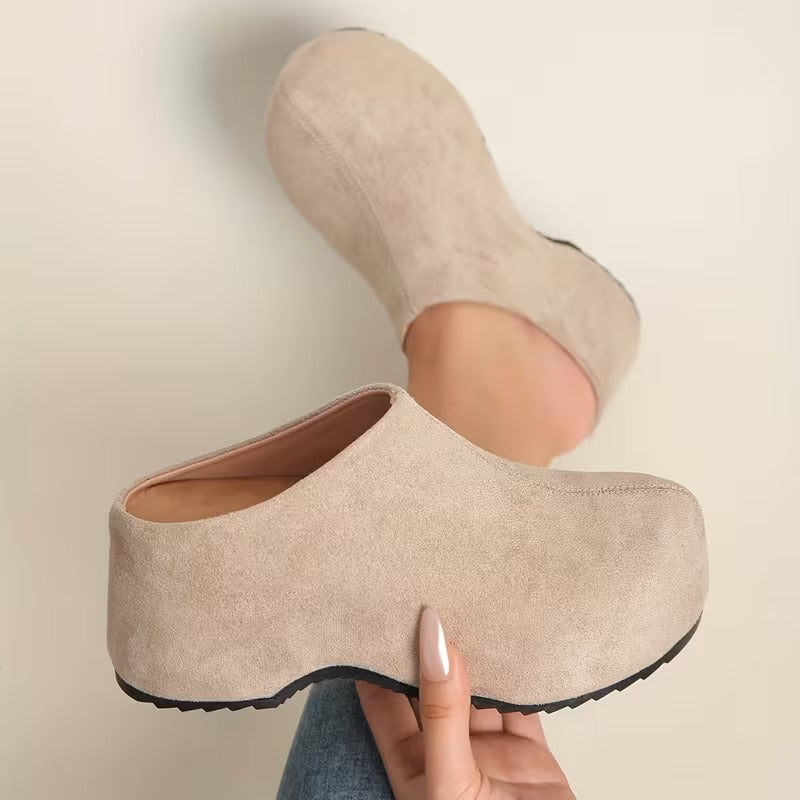 Comfortable Women's Mule Shoes in a New Style