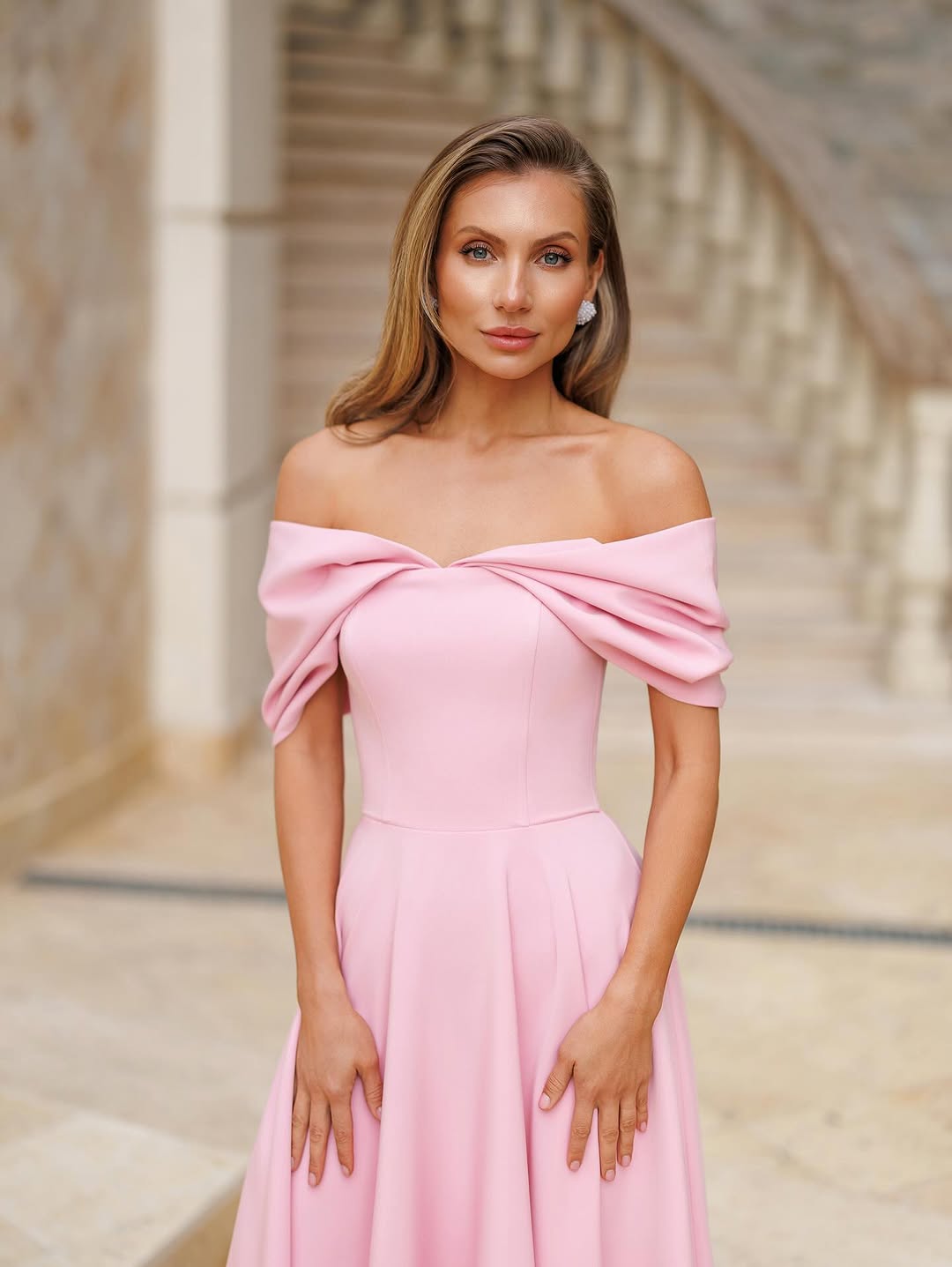 Deliha — Flowy Off-Shoulder Dress