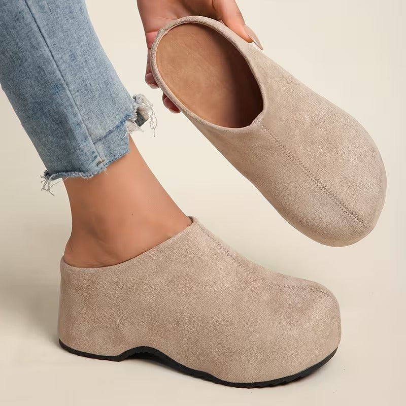 Comfortable Women's Mule Shoes in a New Style