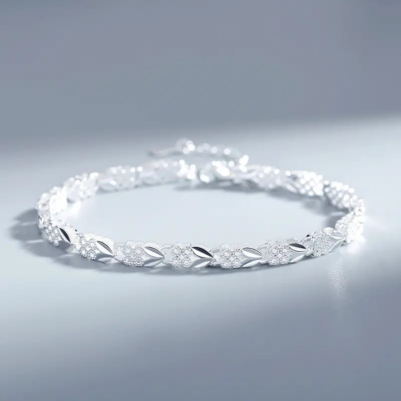 Elegant Women's Bracelet