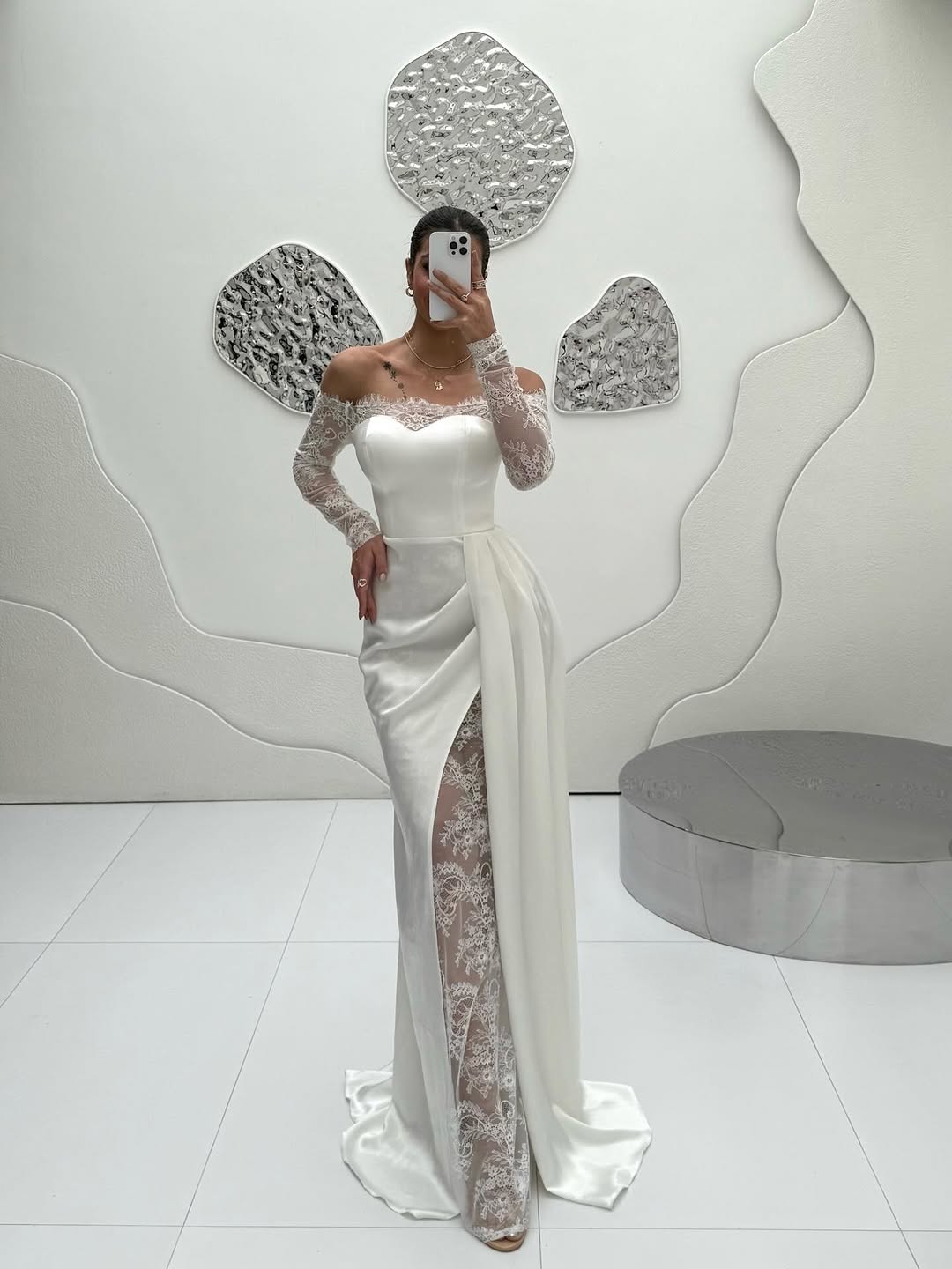 Chantilly — Lace Evening Gown