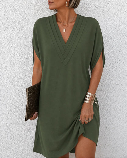 Avènne — V-Neck Midi Dress
