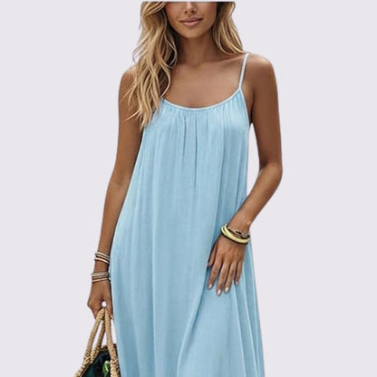 Câline – Open-Back Flowy Maxi Dress
