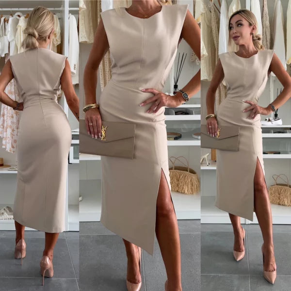 Rochie — Sleeveless Fitted Midi Dress