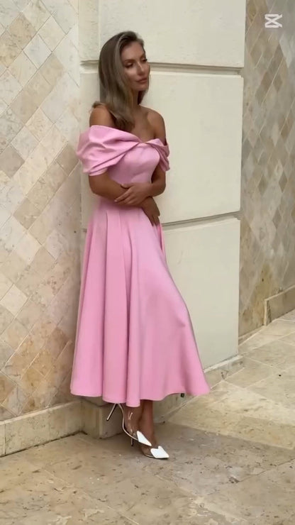 Deliha — Flowy Off-Shoulder Dress