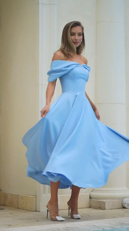 Deliha — Flowy Off-Shoulder Dress