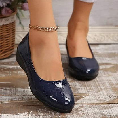 Valdène — Women's Leather Low Heel