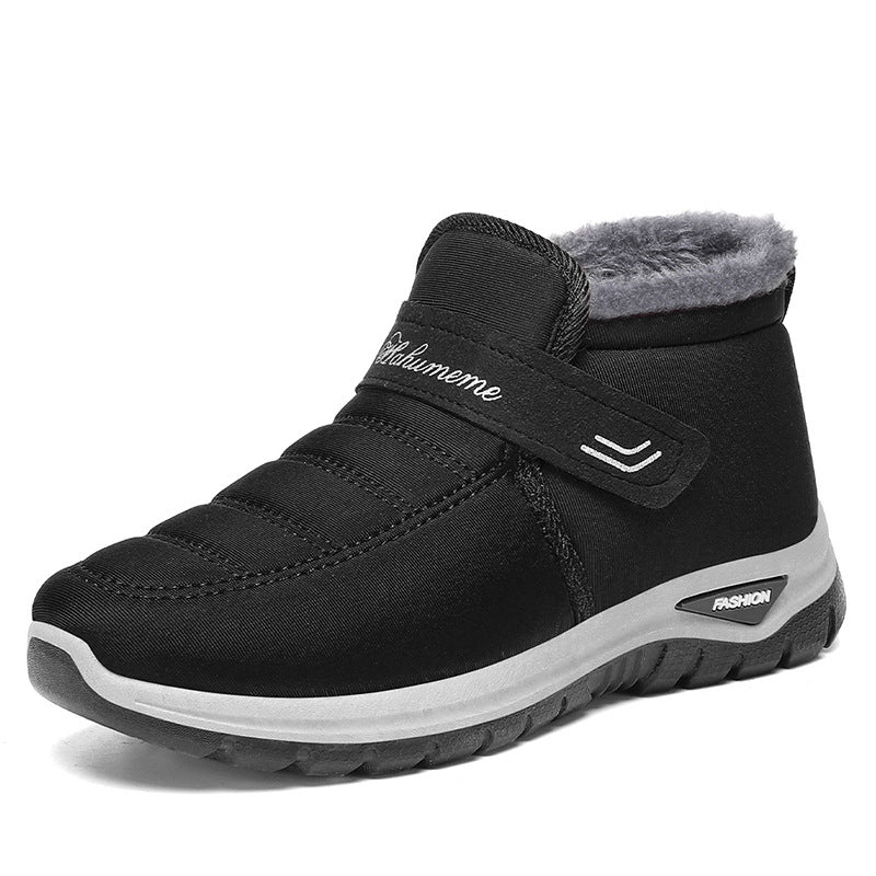 Slip-on sneakers without laces for winter