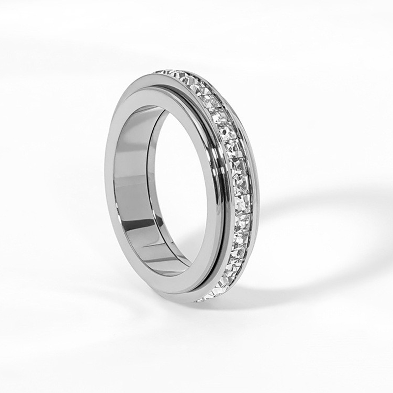 Rotating Spinner Ring - Durable Titanium Steel with Zirconia