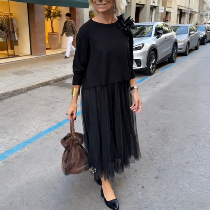 Two-Piece Set Comprising a Long Sleeve Knit Top