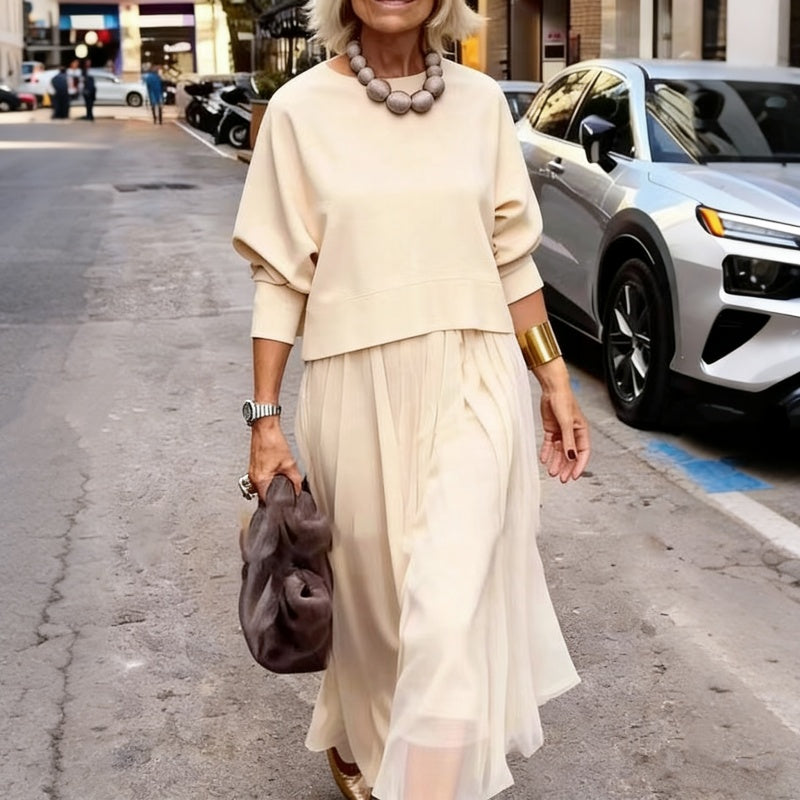 Two-Piece Set Comprising a Long Sleeve Knit Top