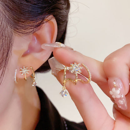 Éclaire — Micro-Pavé Claw Earrings