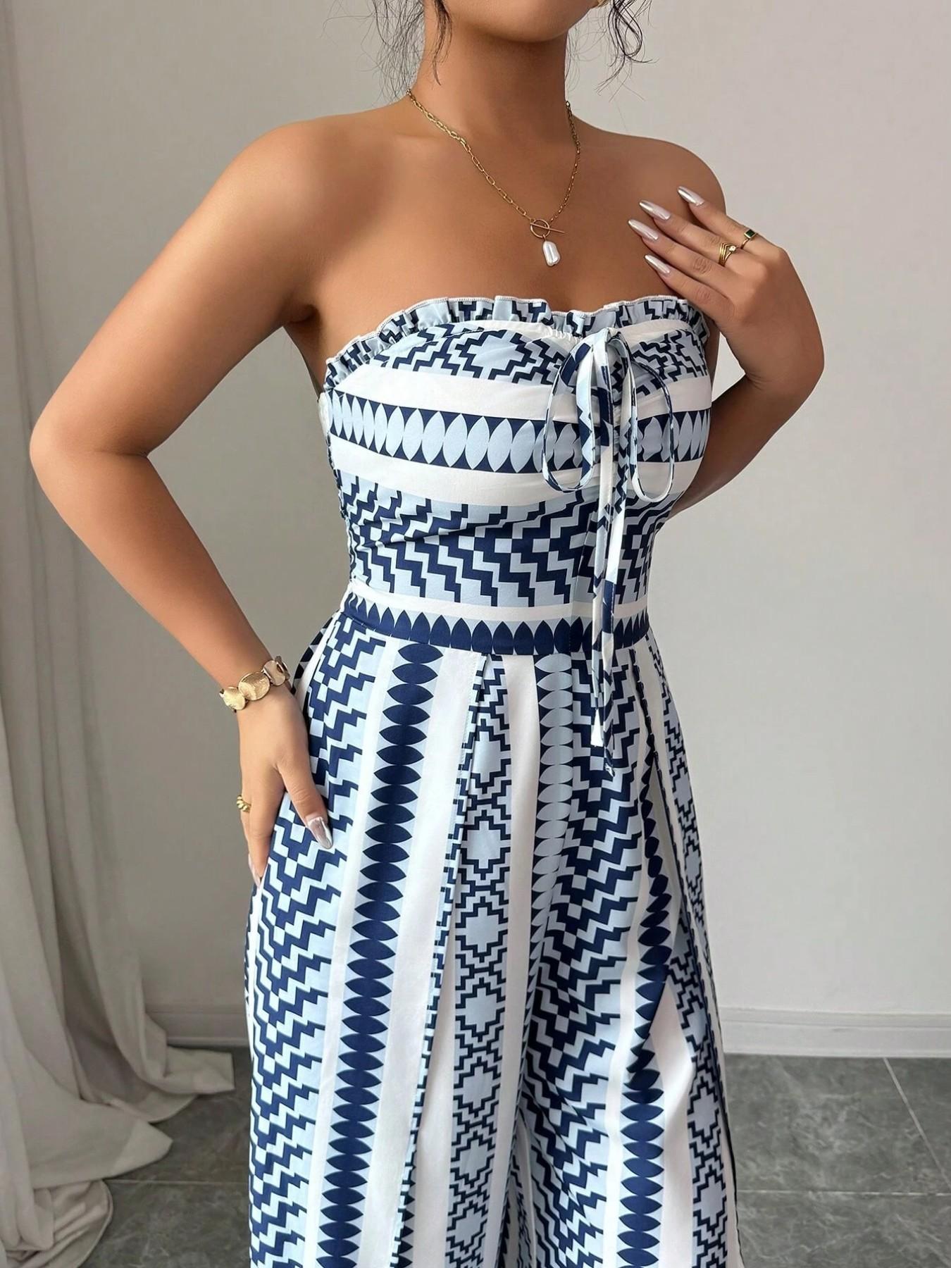Vaelisse — Halter-Neck Geometric Print Jumpsuit with Side Slit
